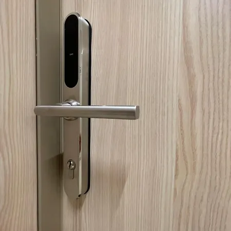 Zakrecona Fala Let's Sea * Гонски