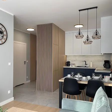 Zakrecona Fala Let's Sea Апартаменты Гонски