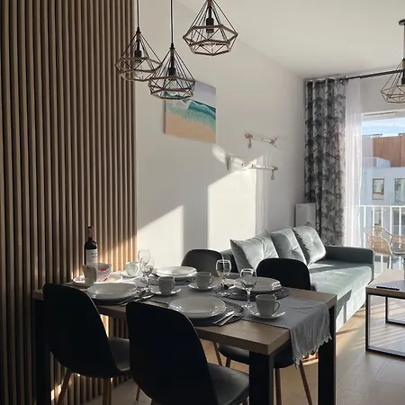 Zakręcona Fala Let's Sea Apartament *